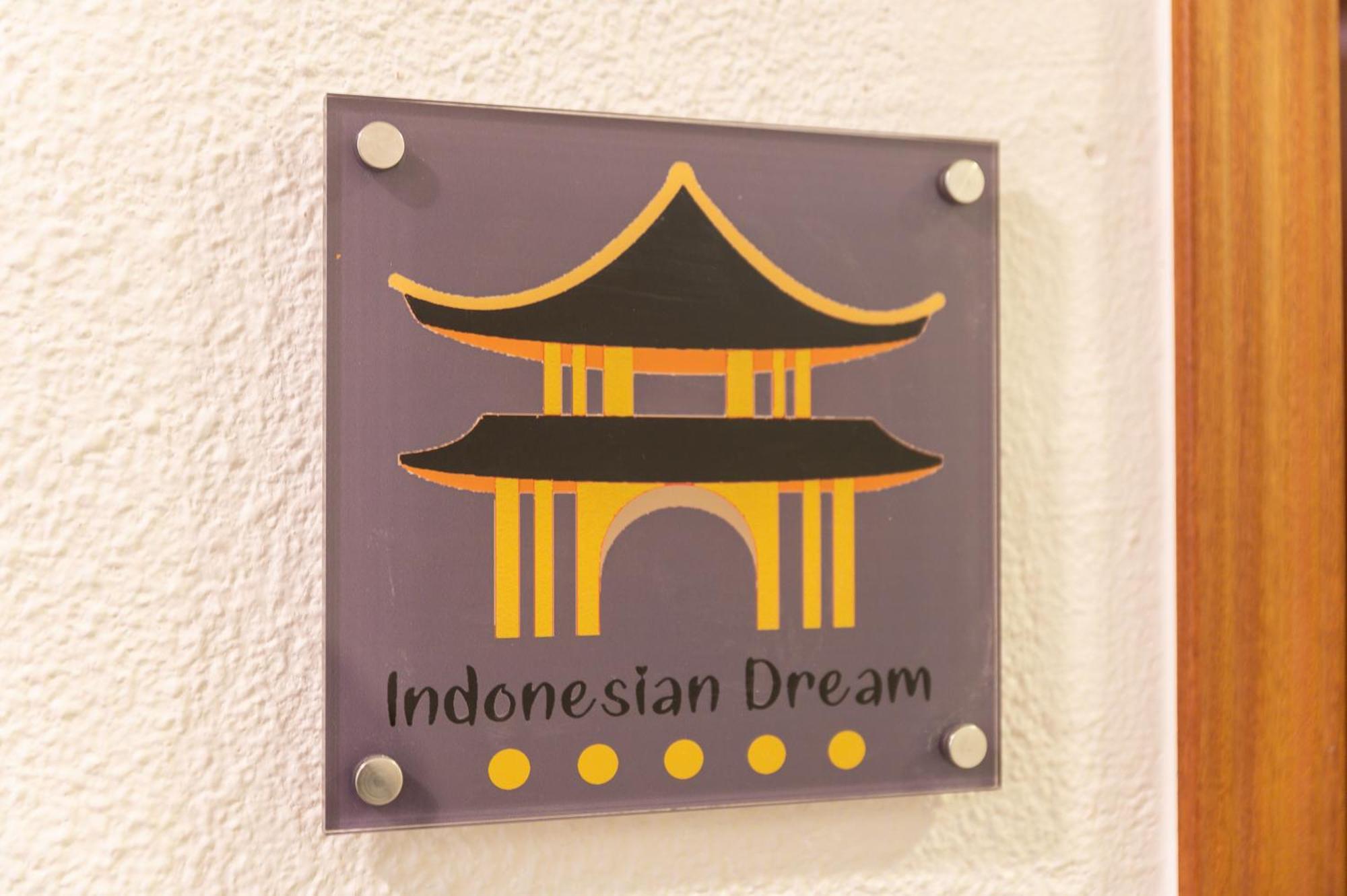 Indonesian Dreams By Iloftmalaga Lägenhet Exteriör bild